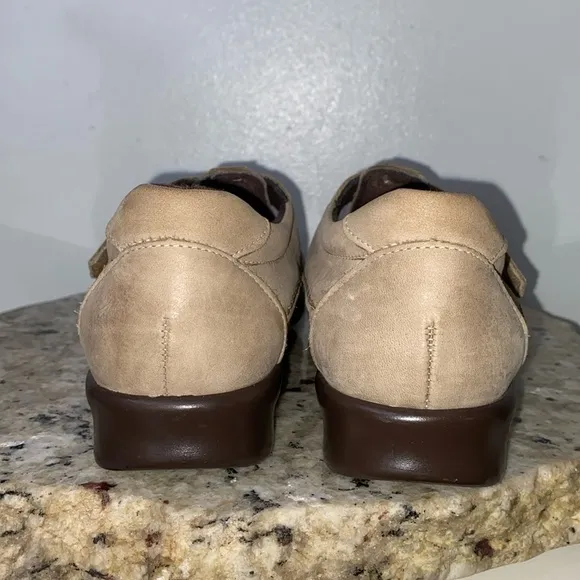 SAS Roamer EZ Strap Leather Orthopedic Comfort Walking Shoe Sage Women’s Size 7