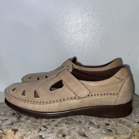 SAS Roamer EZ Strap Leather Orthopedic Comfort Walking Shoe Sage Women’s Size 7