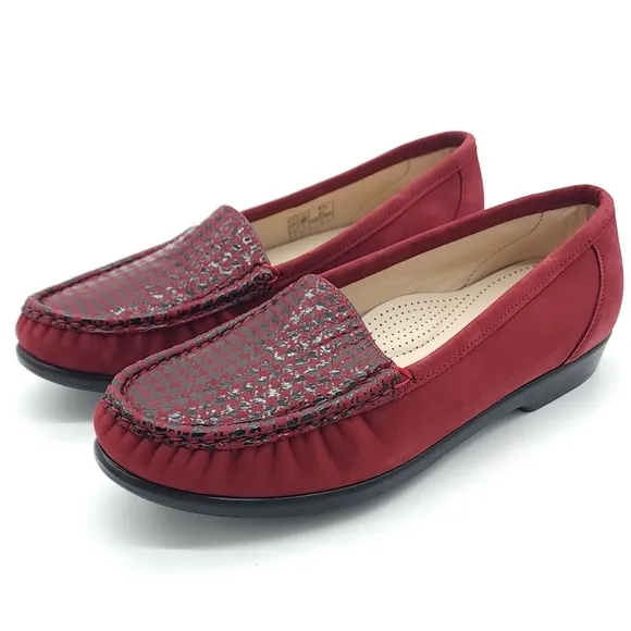 SAS Simplify Red Tetris Pattern Nubuck Leather Slip-On Loafers Womens Size 9.5 W