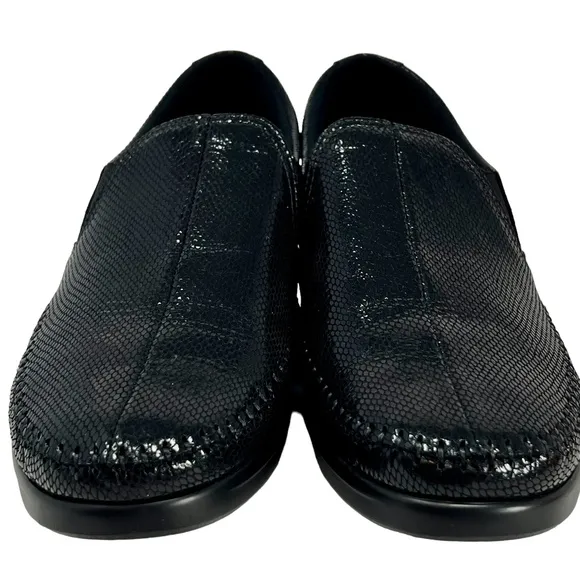 SAS women's Dream black snake slip-on loafers size 9.5 narrow