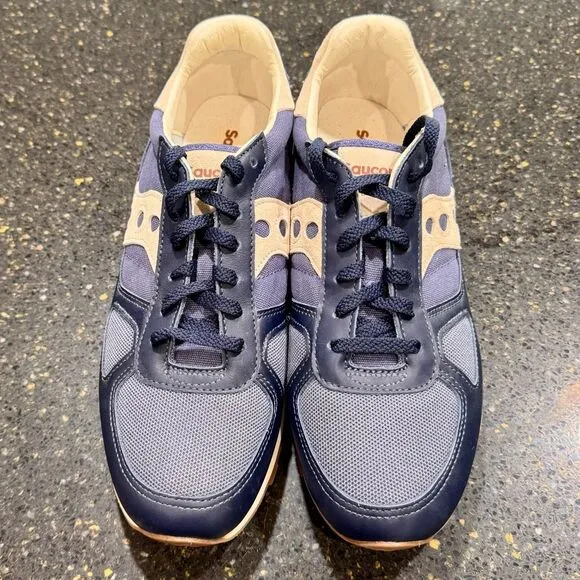 Saucony Shadow Retro Sneakers. Size 11. Navy/off white.