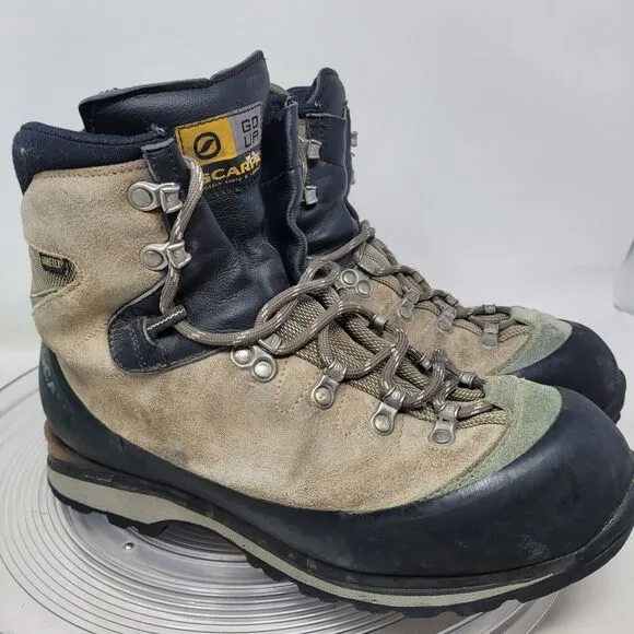 Scarpa Escape GTX Waterproof TREKKING Hiking Gray Black Boots Mens Sz 10.5 EU-44