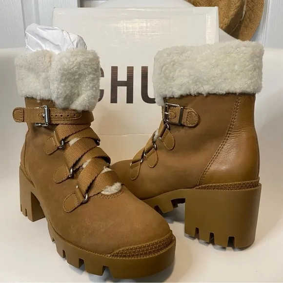 Schutz Aretuza Suede Shearling Boots Winter Platform Combat Watherpr Sandstone 7