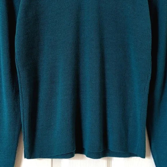Sears 80's Vintage Deadstock Civona Light Ribbed Knit V-neck Sweater Teal Blue L