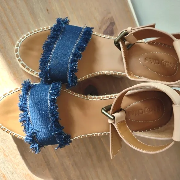 See By Chloé Glyn fringed wedge espadrille wedge sandals nwob 10.5