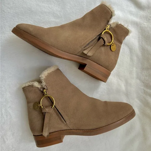 See by Chloe Louise Sherpa Taupe Tan Suede Size 40 Shearling Lined Ankle Boots