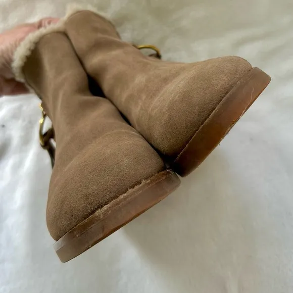 See by Chloe Louise Sherpa Taupe Tan Suede Size 40 Shearling Lined Ankle Boots