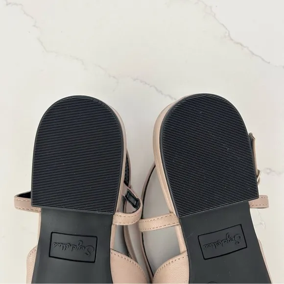 Seychelles Slingback Flats Shoes Cap Toe Block Heel Black Tan Woman Size 7.5 NEW