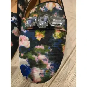 Seychelles Women's Floral Loafers 10 Multicolor Rhinestone Accent Cottagecore