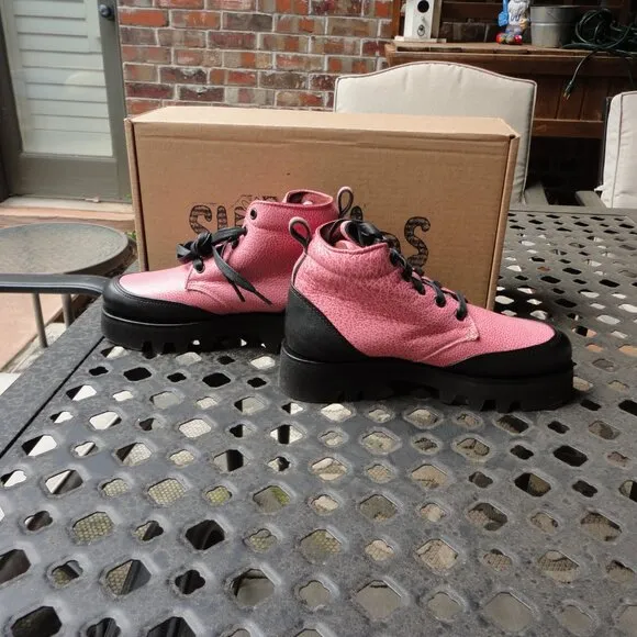 SHINDIGS Women's Pink Leather Hiking Boots Size 7B with Original Box
