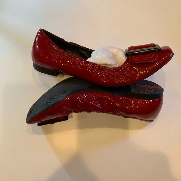 Shoes, flats - Prada Authentic red patent, stretch ballerina