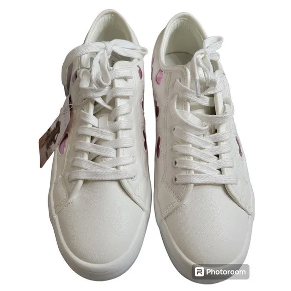 Sincerely‎ Jules 3D Heart Sneakers White/Pink size 9 Casual Comfortable Walking