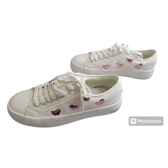 Sincerely‎ Jules 3D Heart Sneakers White/Pink size 9 Casual Comfortable Walking