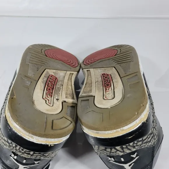Size 10- Air Jordan 3 Retro 2011 Black Cement