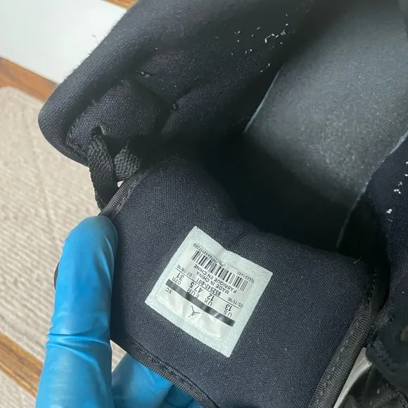 Size 13 - Air Jordan 1 Retro SE Mid Winterized