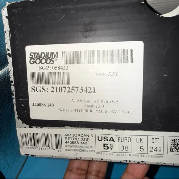 Size 5.5Y- Jordan 5 retro Stealth