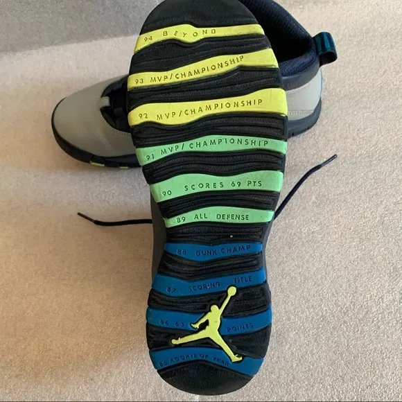 Size 6.5- Jordan 10 Retro Rio 2016