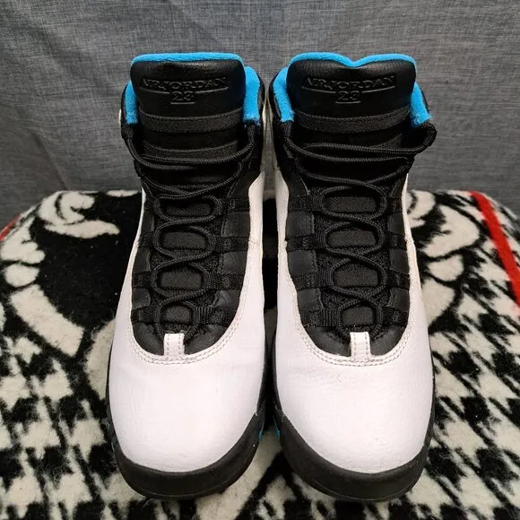 Size 7 Youth Nike Air Jordan Sneakers Blue and White, 31806-106