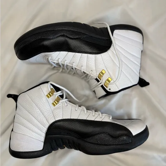 Size 9.5 - Jordan 12 Retro taxi release 2013