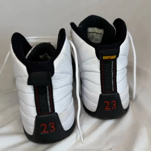 Size 9.5 - Jordan 12 Retro taxi release 2013