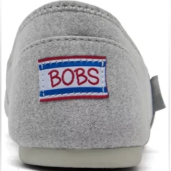 SKECHERS BOBS GRAY CASUAL FLATS