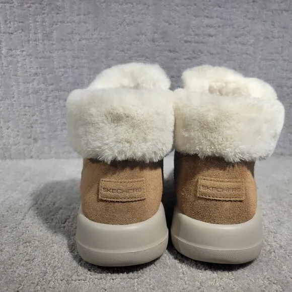 Skechers On The Go Joy Women's Size US 9.5 Chestnut Shearling Fur lined Boots.