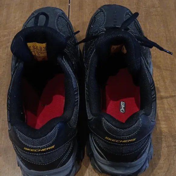 Sketcher Black Athletic Sneakers, Size 11, Steel Toe.