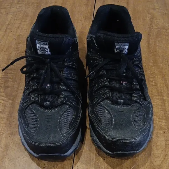 Sketcher Black Athletic Sneakers, Size 11, Steel Toe.