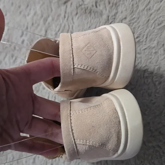 Soft suede cream blush lightweight loafers