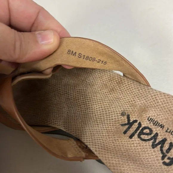 softwalk 8M Tan Brown Leather Slip On Support Soles Comfort Sandals
