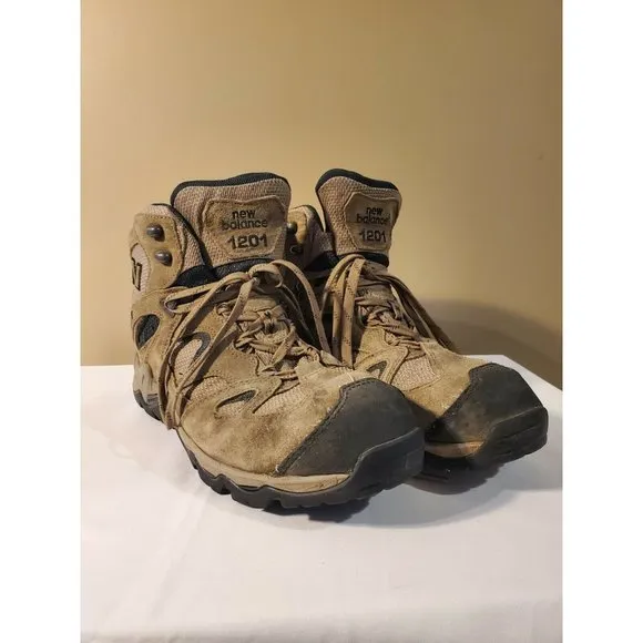 SOLDMen's New Balance 1201 Terra Stryder Hiking Boots, Size 13