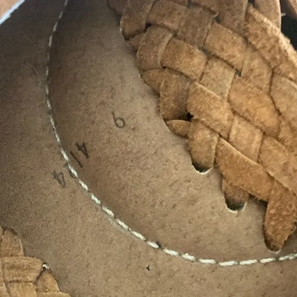 SOLS European Brown Woven Leather Soft Padded hurricane Size 9