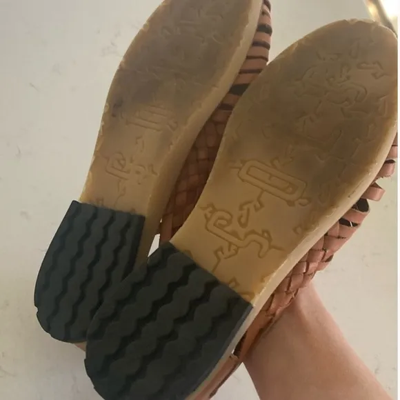 SOLS European Brown Woven Leather Soft Padded hurricane Size 9