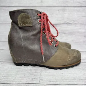 Sorel 1964 Premium‎ Wedge Boots size 9 Canvas Leather Lace Up Waterproof Boots