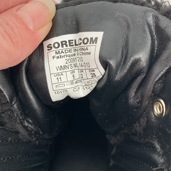 Sorel Brex Cozy lace-up chunky boots winter black shearling waterproof hiking 11