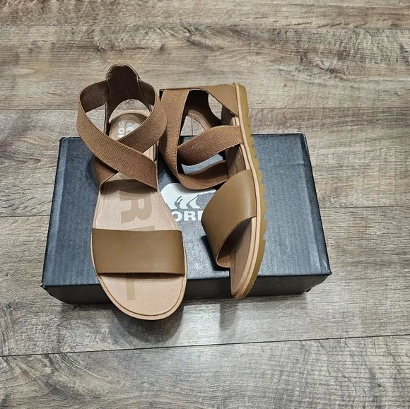 Sorel Ella  waterproof sandals lady's size 7