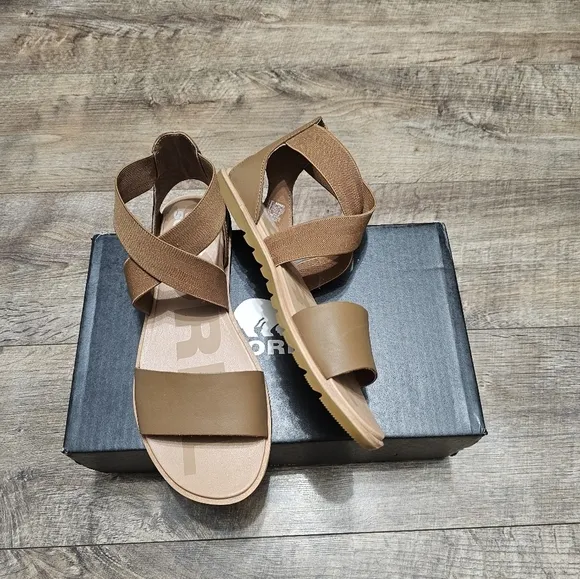 Sorel Ella  waterproof sandals lady's size 7