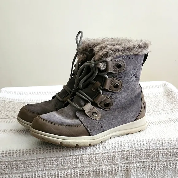 Sorel Explorer Joan Waterproof Winter Snow Boot genuine leather faux fur women 6