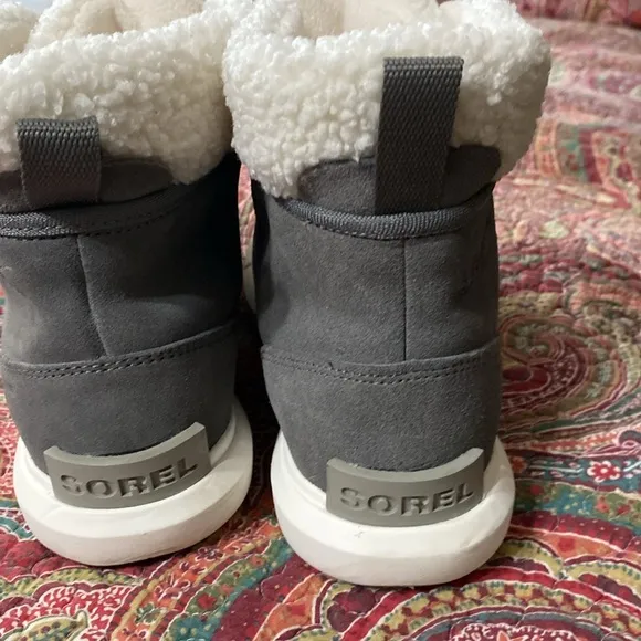 Sorel Explorer Next Faux Shearling Waterproof Boots Size 8.5.