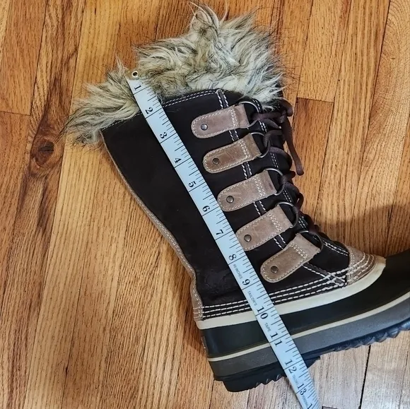 SOREL JOAN OF ARCTIC‎ SNOW BOOTS 6