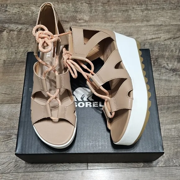 Sorel lace up Leather Sandals Women's Size 10