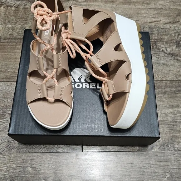 Sorel lace up Leather Sandals Women's Size 10