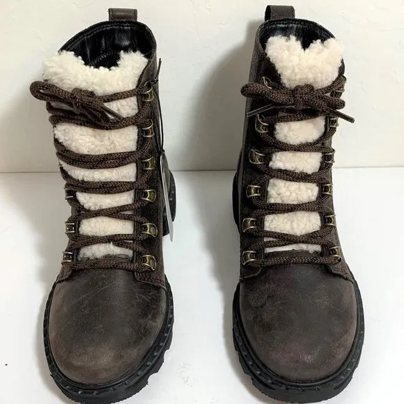Sorel Lennox Lace Up Cozy Boots Shearling Distressed Leather Booties Size 6 NEW