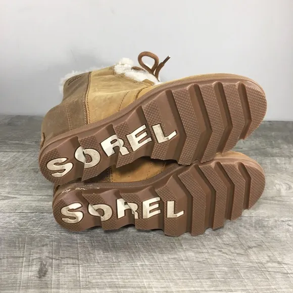 Sorel NL3021 Joan of Arctic Wedge II Shearling Camel Leather Womens Boots Size 8