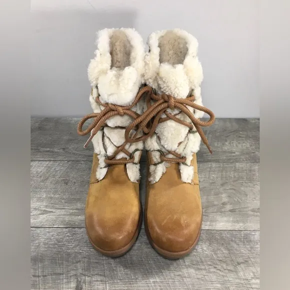 Sorel NL3021 Joan of Arctic Wedge II Shearling Camel Leather Womens Boots Size 8