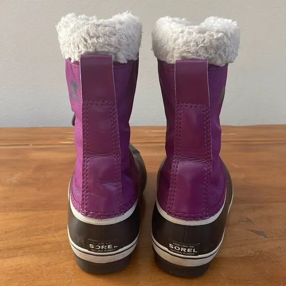 SOREL Purple Snow Boots Size 4