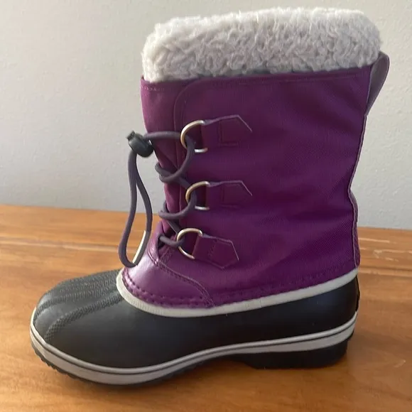 SOREL Purple Snow Boots Size 4
