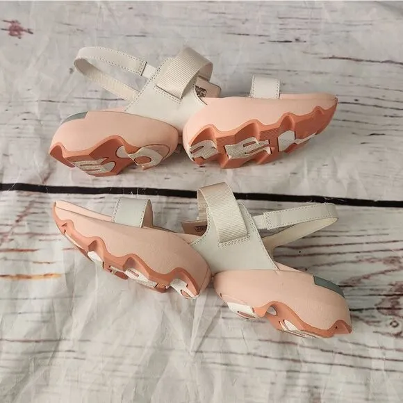 Sorel Sea Salt &amp; Peach Blossom Kinetic Impact Sandal Size 9.5 NWOB
