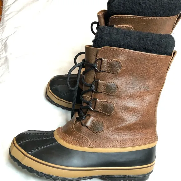 Sorel  tan  leather mid calf duck snow boots