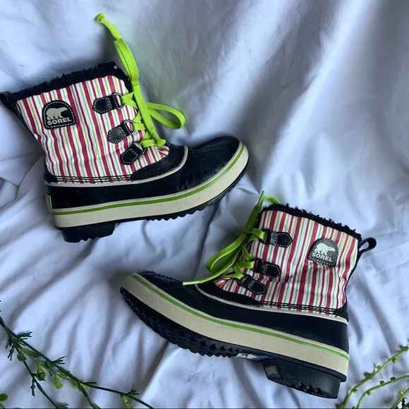 Sorel Tivoli Green Pink Striped Winter Snow Boots